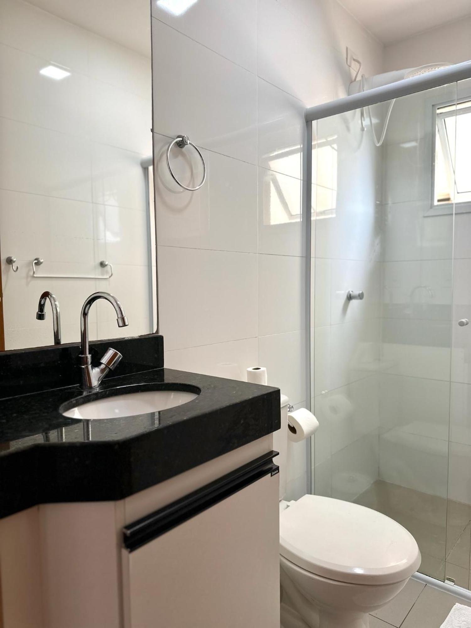Apto Excelente C/Ar, Varanda Gourmet E Piscina Ubatuba Ngoại thất bức ảnh