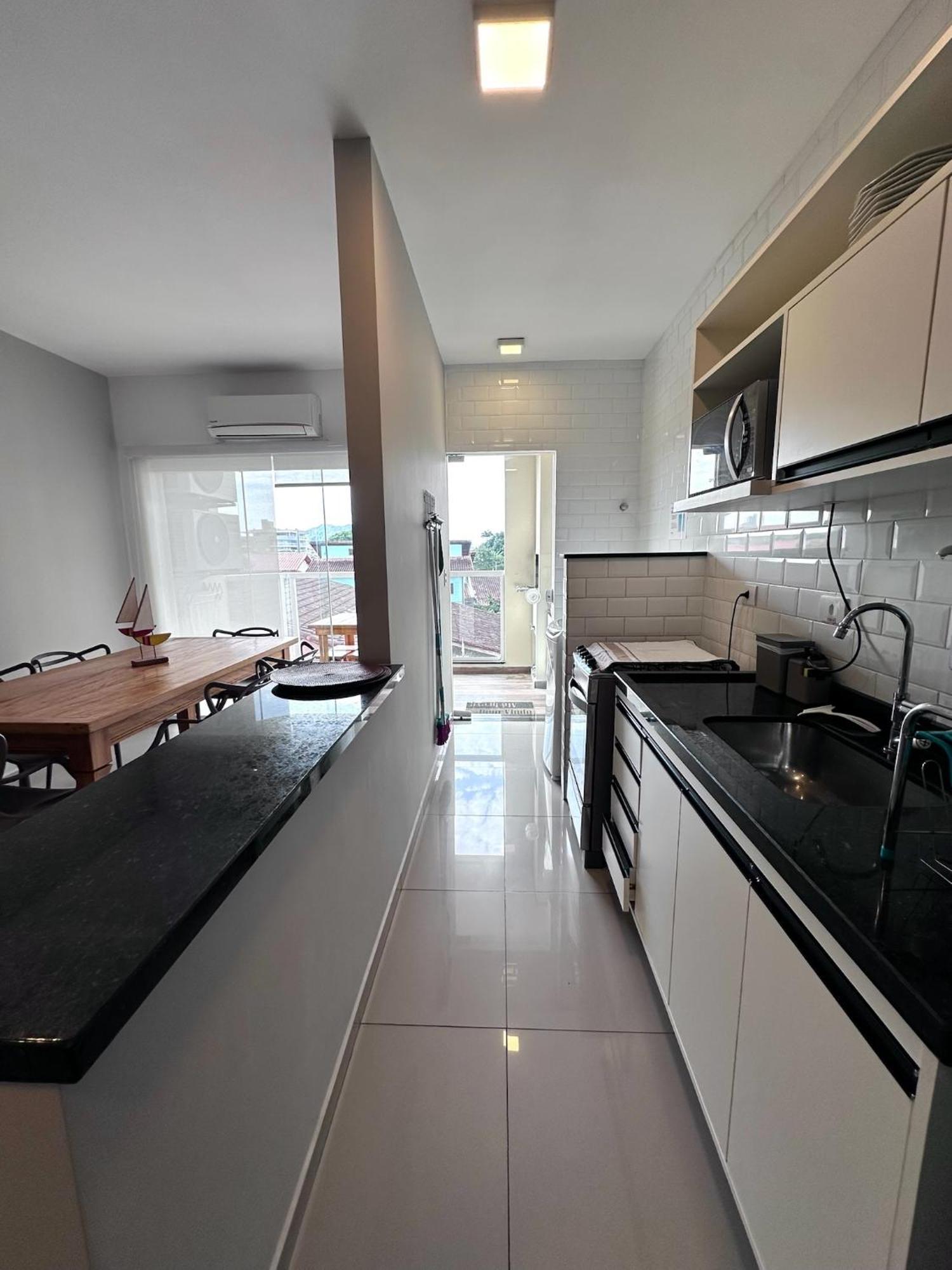 Apto Excelente C/Ar, Varanda Gourmet E Piscina Ubatuba Ngoại thất bức ảnh